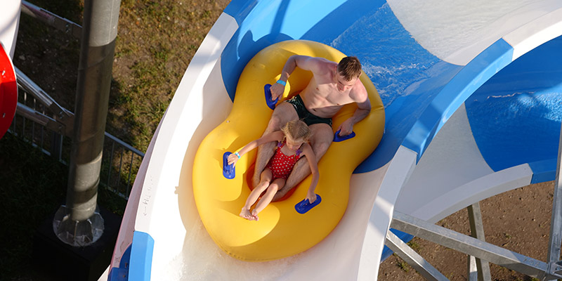 Thrilling Black Hole Slide For Water Parks