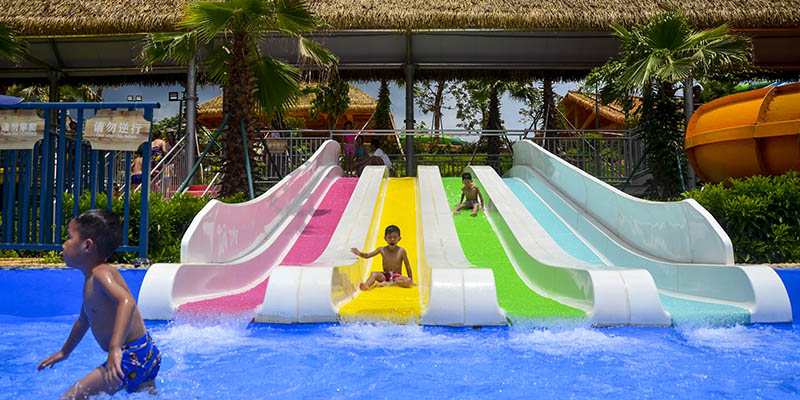 Safe Kids Water Slide for Hotel Pools