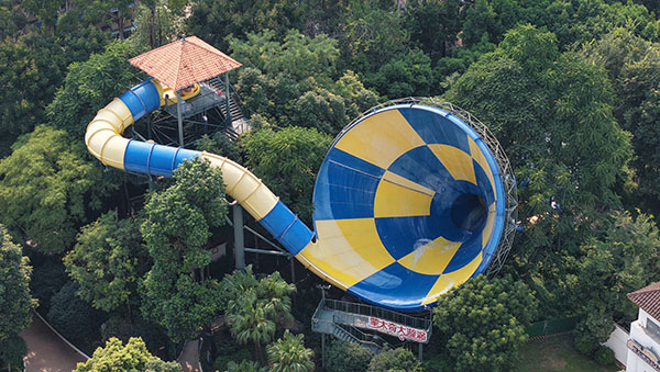 Tornado Slide For Big Water Parks
