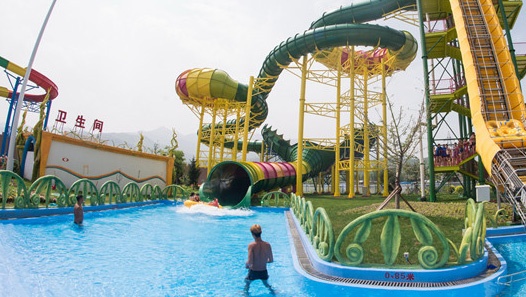 water park and resort