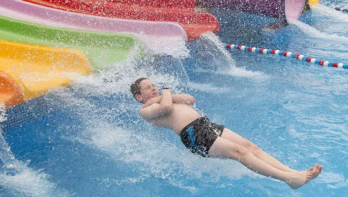 Rainbow Slide For Large Water Parks