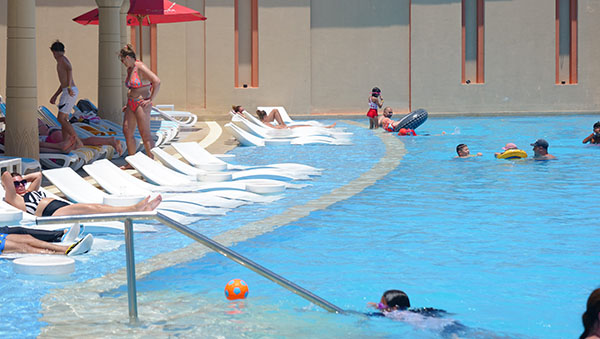 outdoor water parks