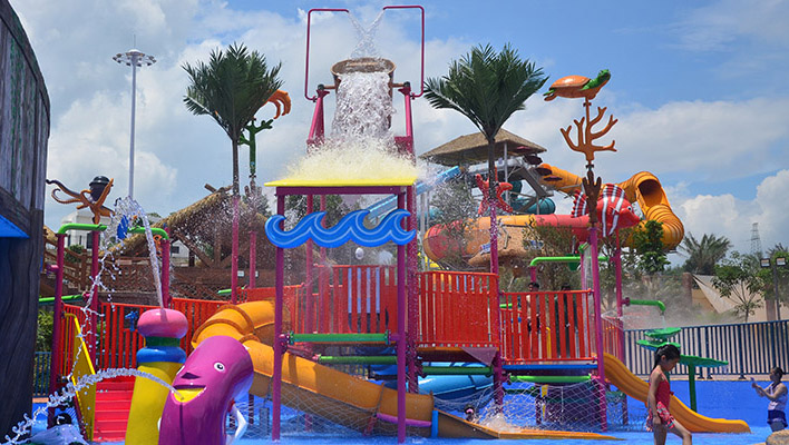 Middle Splash Tower for Water Park