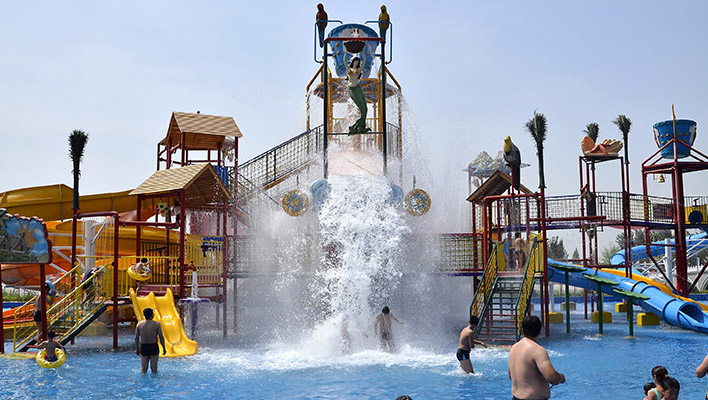 splash water slide
